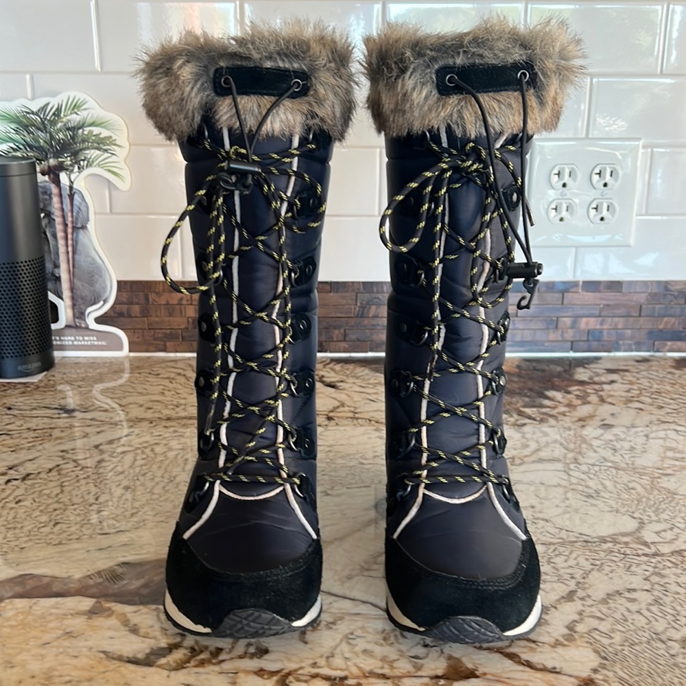 L.L. Bean Carrabassett Fur Lace-Up Knee High Boots Women's US 8.0 M - LIKE NEW
